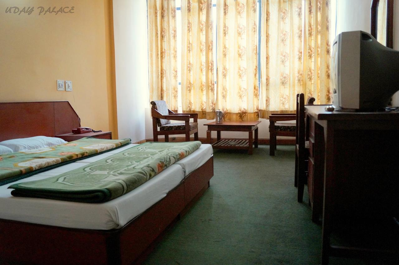 Hotel Uday Palace Pipalkoti Dış mekan fotoğraf