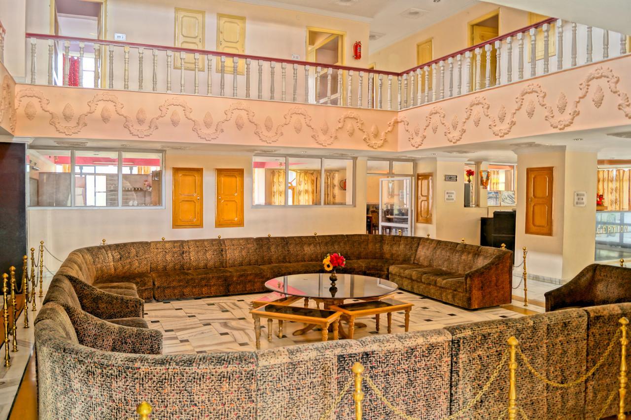 Hotel Uday Palace Pipalkoti Dış mekan fotoğraf