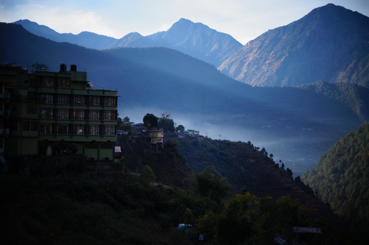 Hotel Uday Palace Pipalkoti Dış mekan fotoğraf